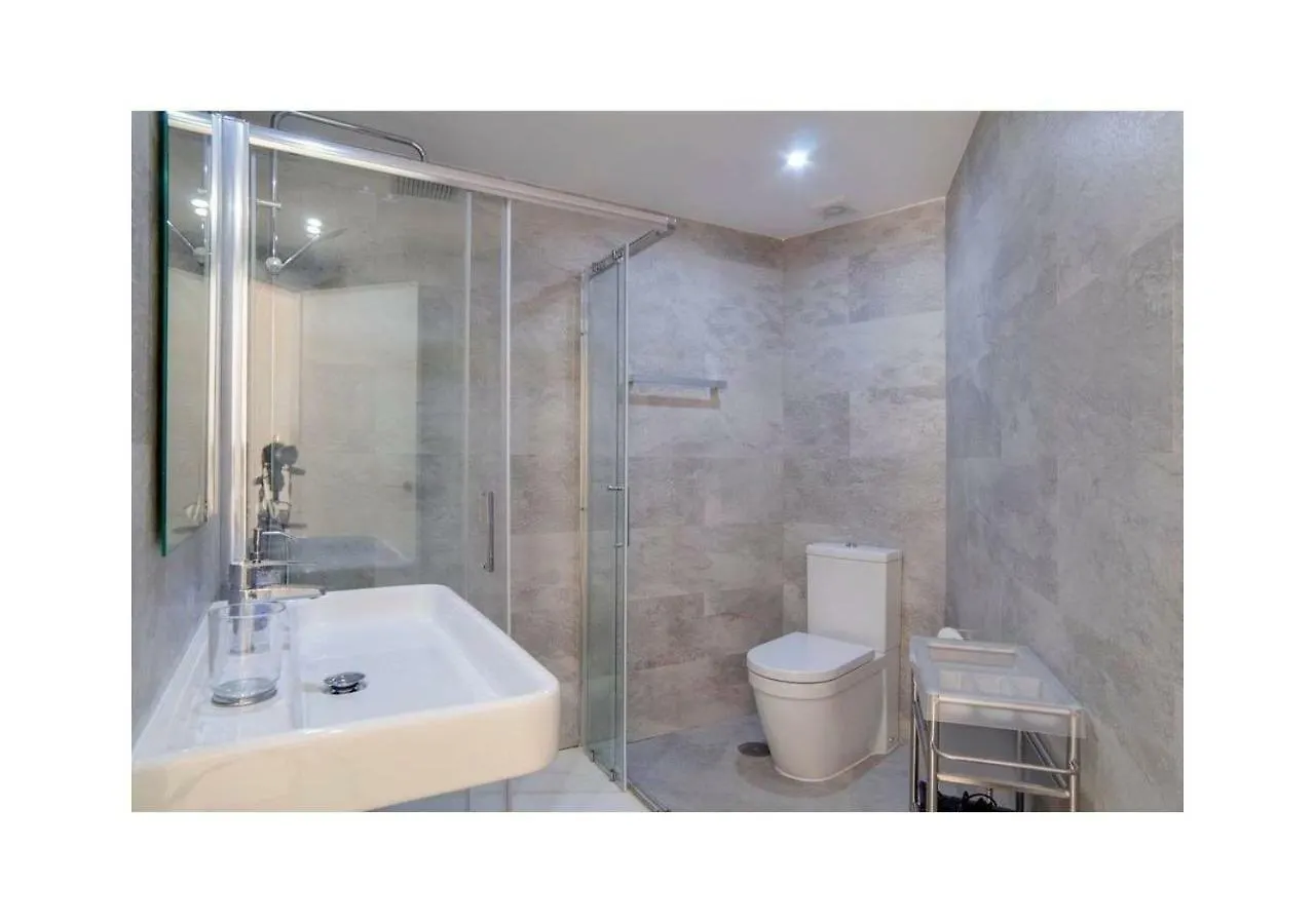 Torremolinos Apartment Near Beach